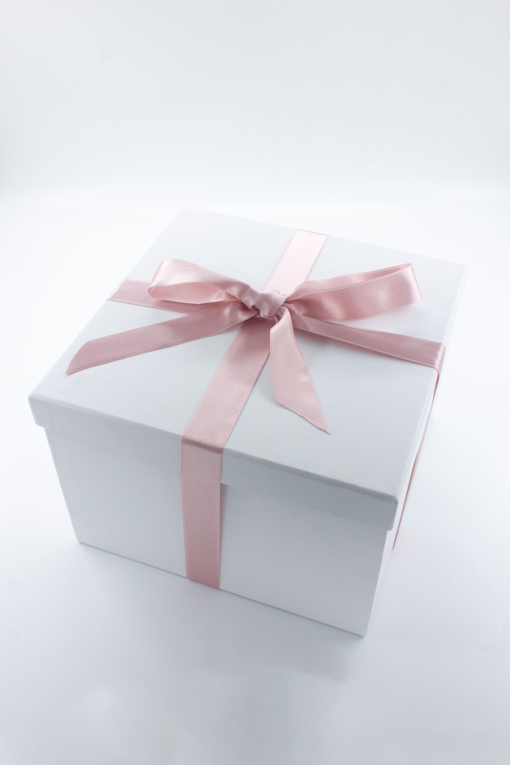 BeyazGift_Pembekurdele_01